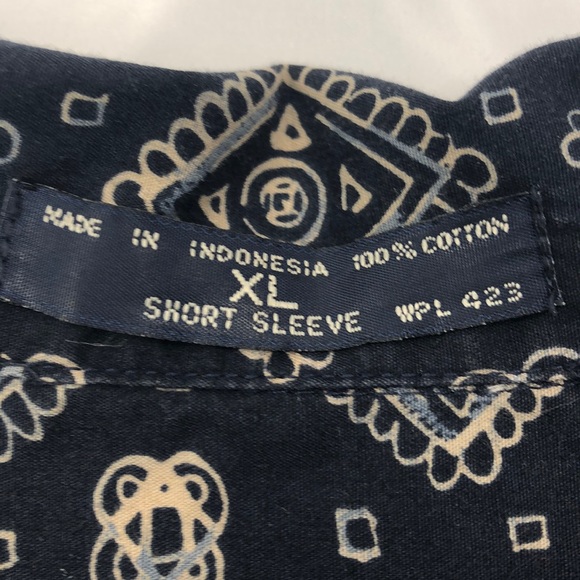 Dockers Levi's Short Sleeve Button Down Shirt - Picture 5 of 6